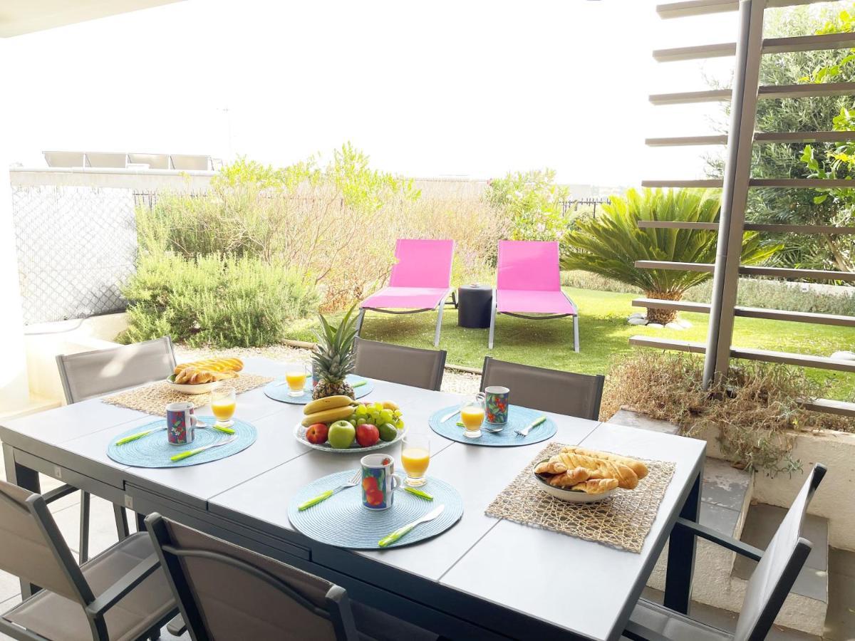 Tres Bel Appartement -Residence Avec Piscine Sur Le Toit Et Vue Panoramique Saint-Raphael (Var) Exterior foto